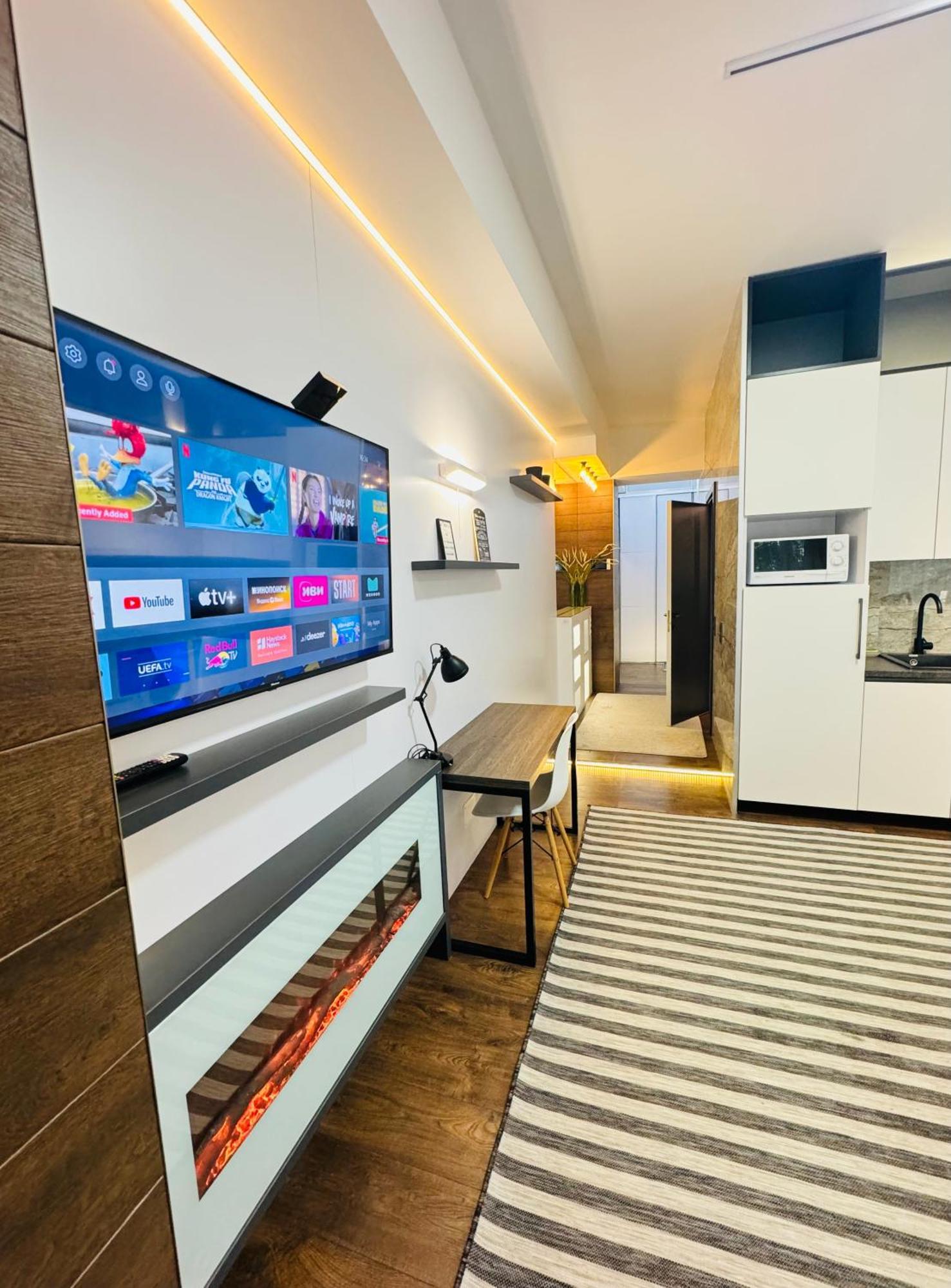Rentnow Modern Lux Apartment In Centre تشيسيناو المظهر الخارجي الصورة