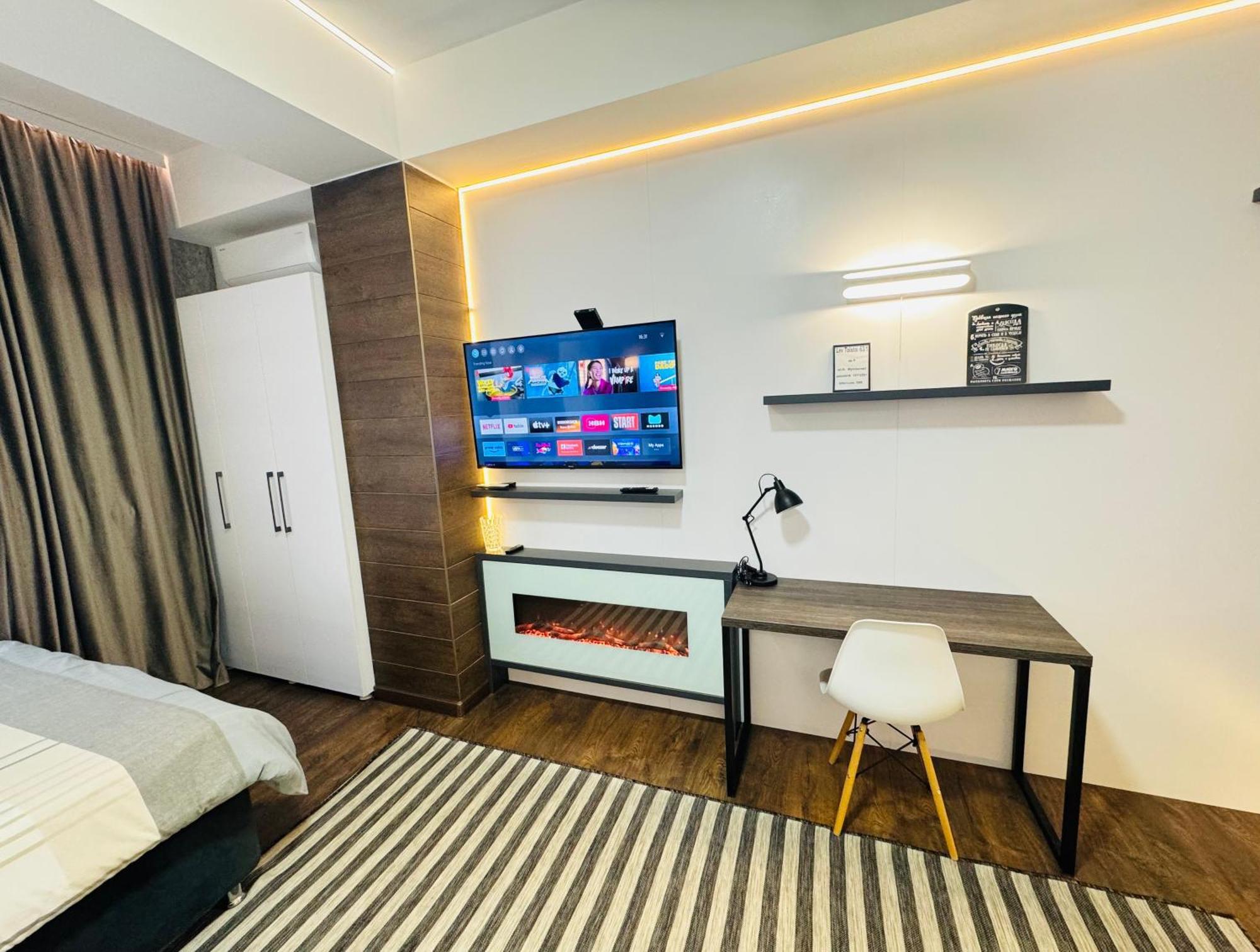 Rentnow Modern Lux Apartment In Centre تشيسيناو المظهر الخارجي الصورة